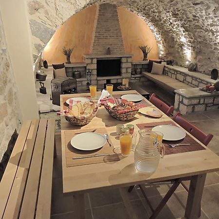 Gartagani Guest House Стемница Экстерьер фото