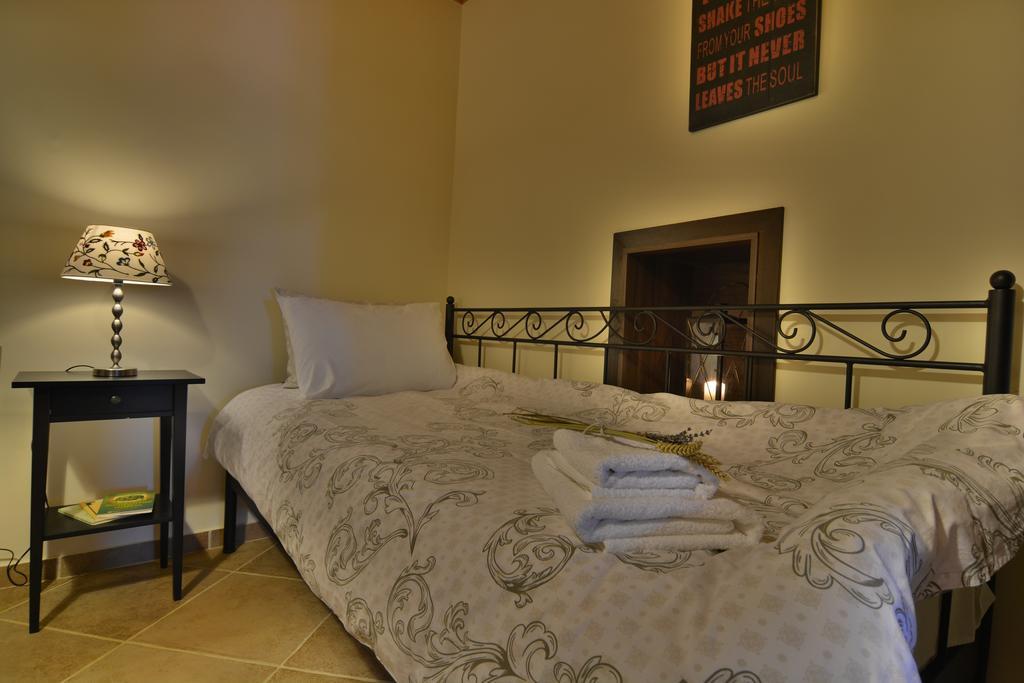 Gartagani Guest House Стемница Экстерьер фото