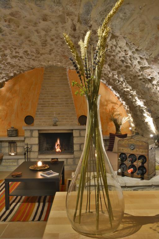 Gartagani Guest House Стемница Экстерьер фото